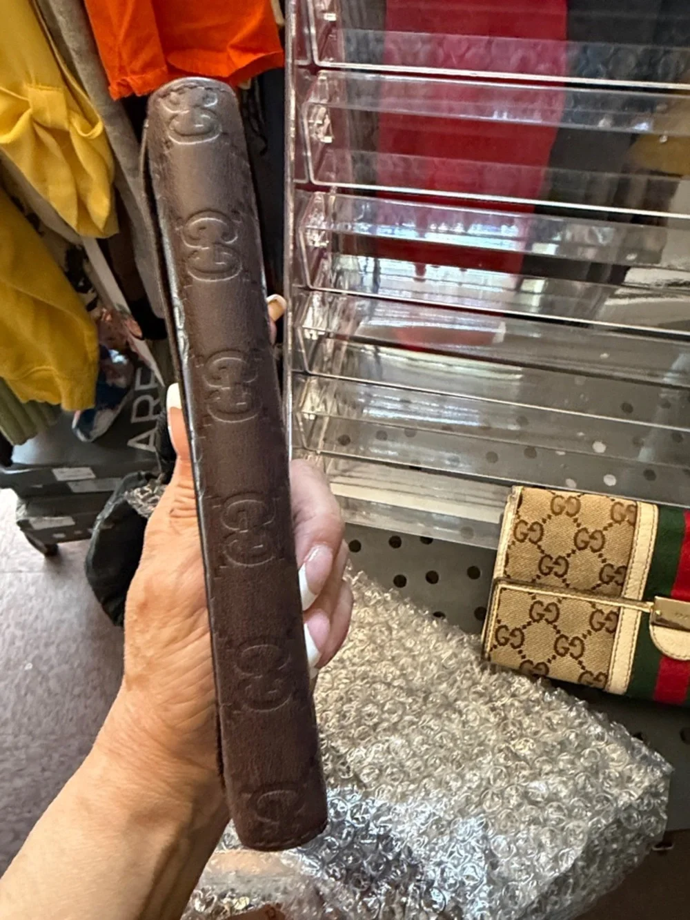 Gucci Dark Brown Embossed GG Continental Wallet. Authentic - Picture 11 of 13